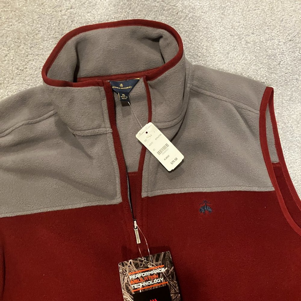 Brooks Brothers Polartec Fleece Vest Men's XL in burgundy and grey